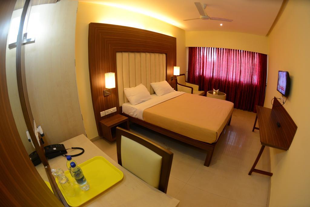 Hotel Ayush International Mangalore Habitación foto