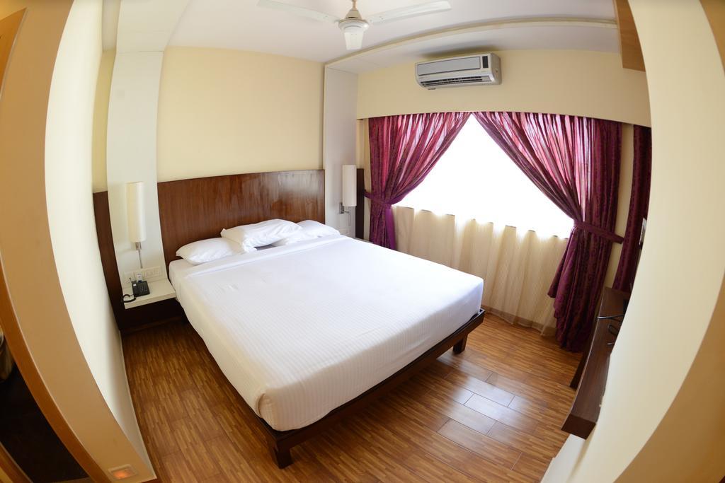 Hotel Ayush International Mangalore Habitación foto