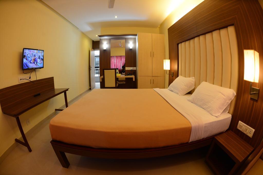 Hotel Ayush International Mangalore Habitación foto