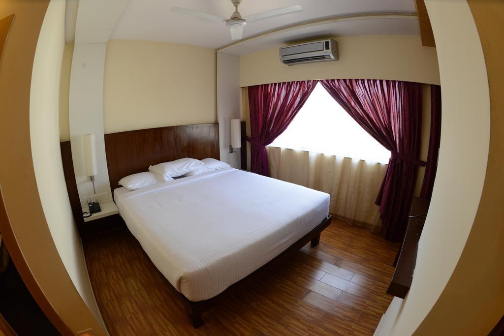 Hotel Ayush International Mangalore Habitación foto
